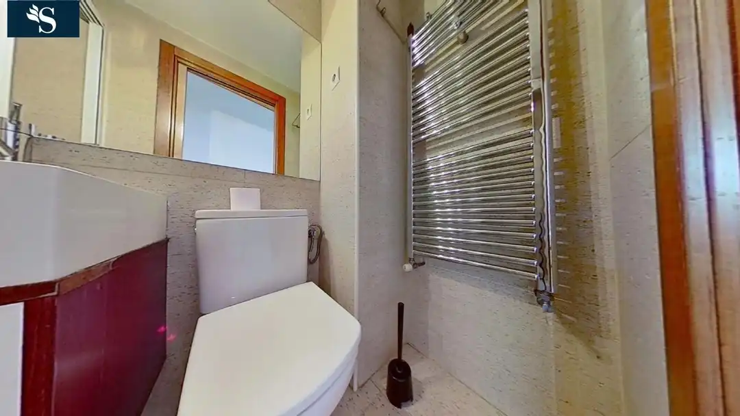 Bathroom of Flat for rent in Madrid  with Air Conditioner, Heating and Terrace