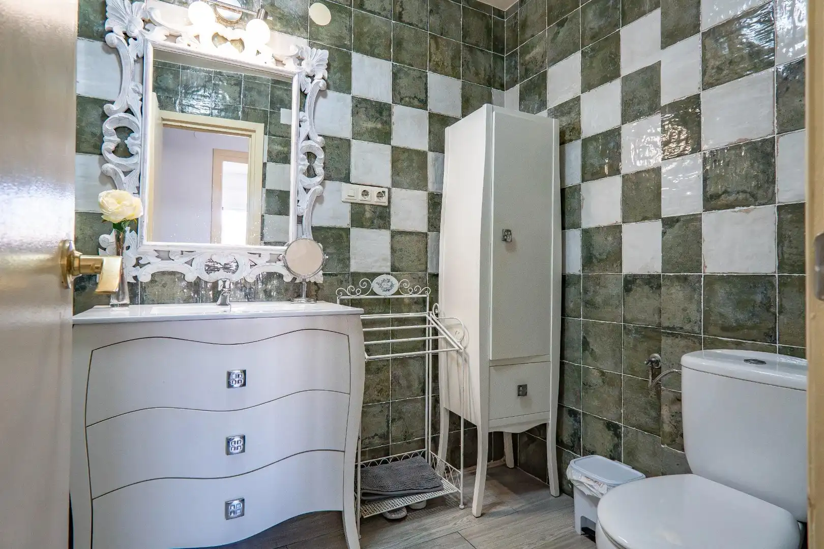 Badezimmer von Erdgeschoss zur Miete in Rincón de la Victoria mit Klimaanlage, Heizung und Terrasse