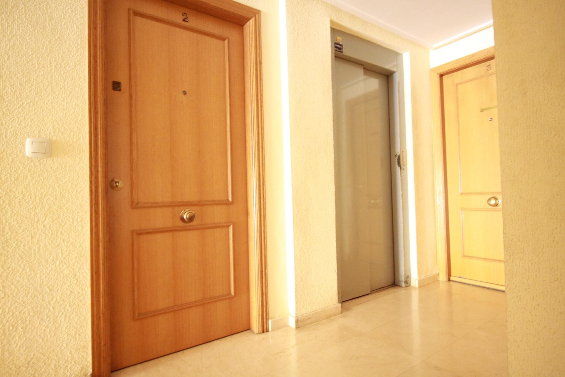 Flat for sale in Carcaixent  with Terrace