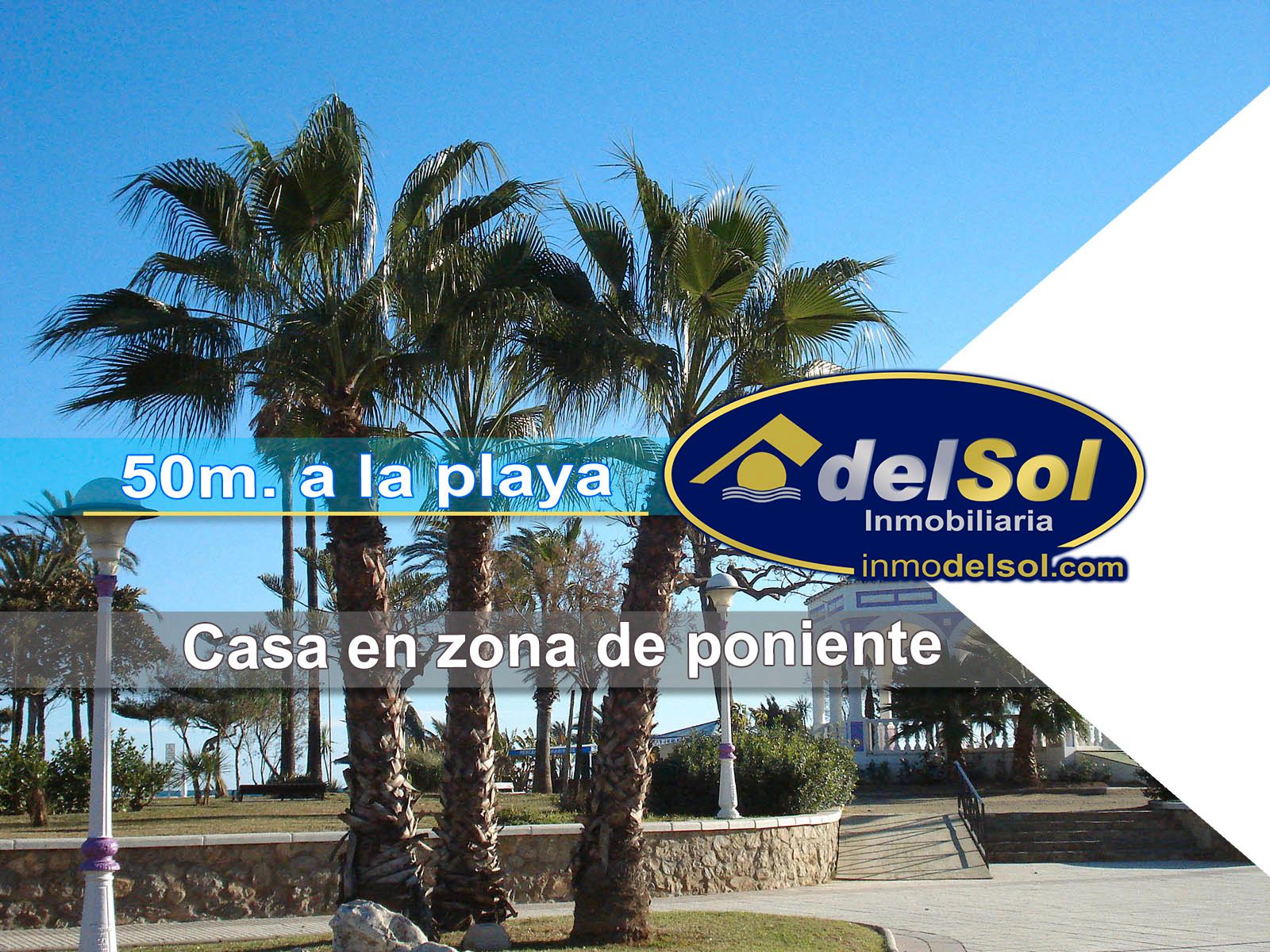 Exterior view of House or chalet for sale in Vélez-Málaga  with Air Conditioner
