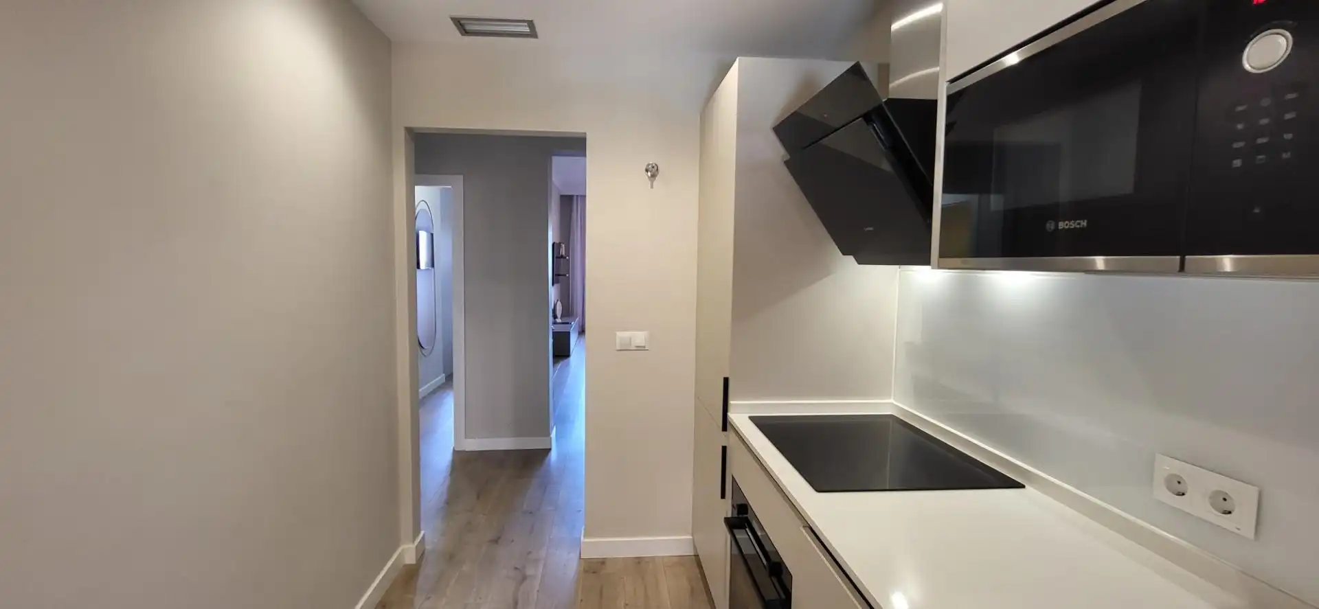 Cuina de Apartament en venda en Benahavís amb Aire condicionat, Calefacció i Jardí privat