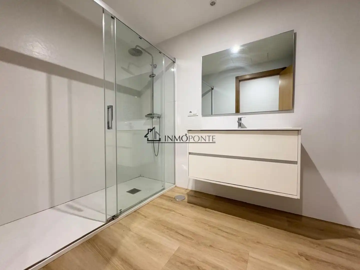 Apartments for rent in Campo da Torre - Mollabao