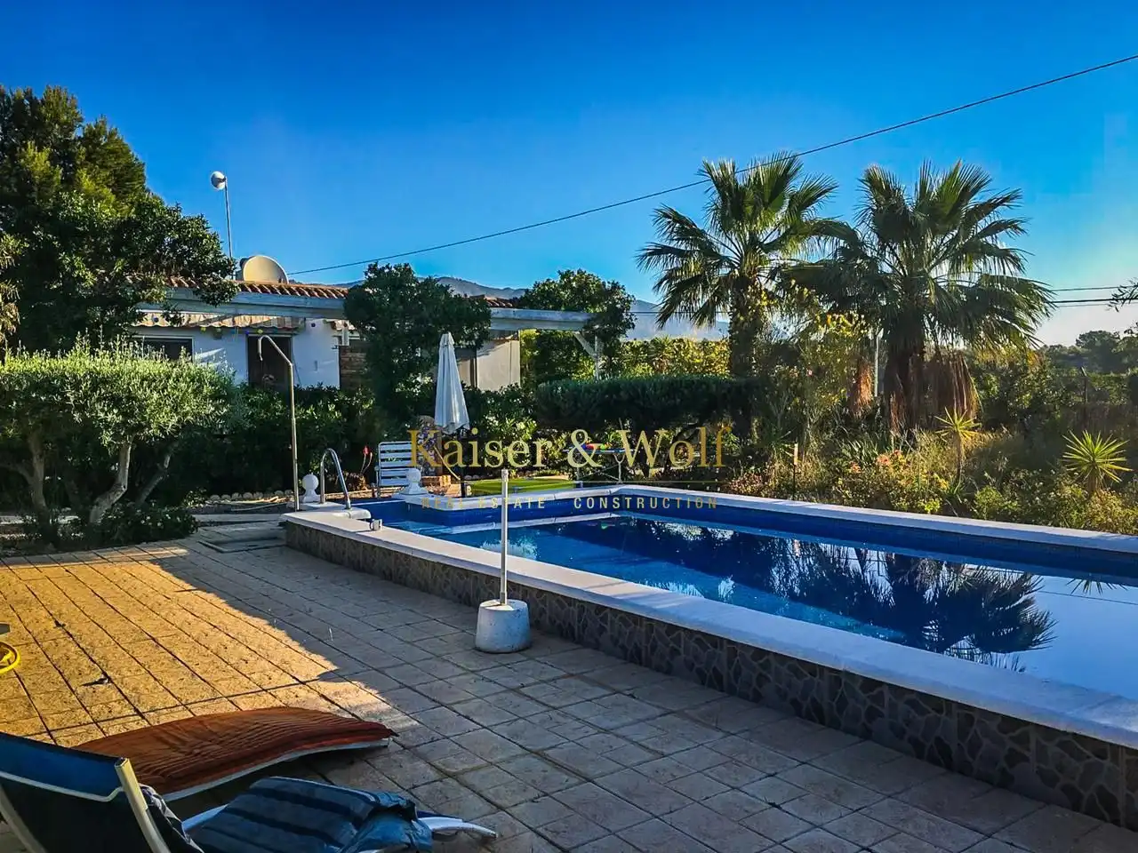 Vista exterior de Finca rústica en venda en Albatera amb Aire condicionat, Jardí privat i Piscina