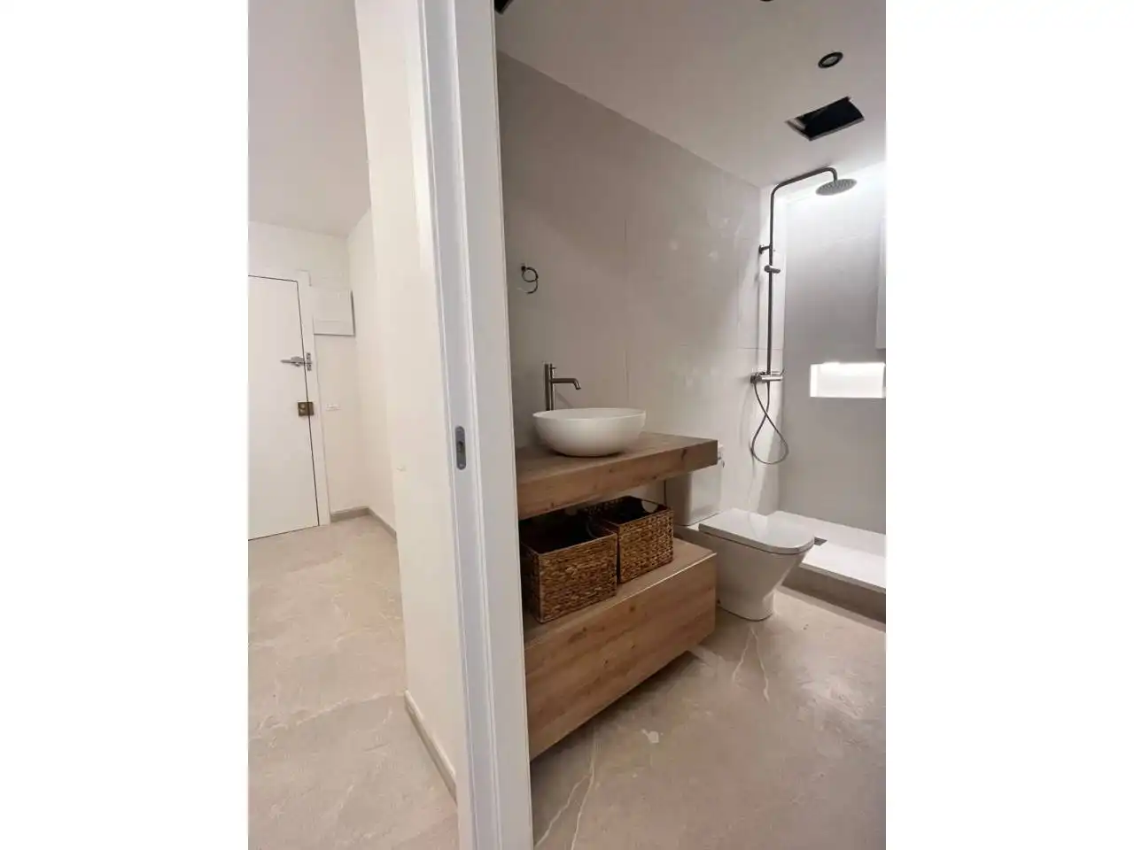 Baño de Piso en venta en Granollers con Aire acondicionado, Calefacción y Balcón