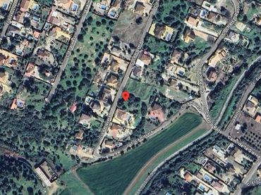 Wohnbaugrundstück zum Verkauf in Almodóvar del Río