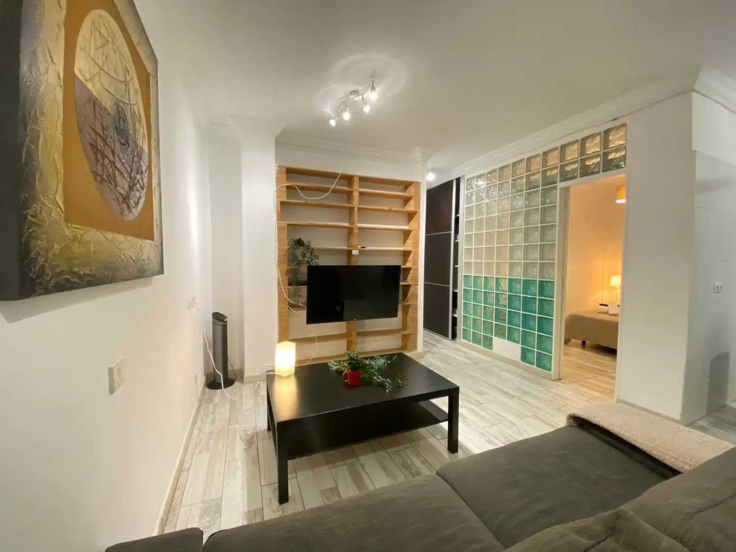 Sala de estar de Piso en venta en Las Palmas de Gran Canaria con Aire acondicionado, Parquet y Amueblado