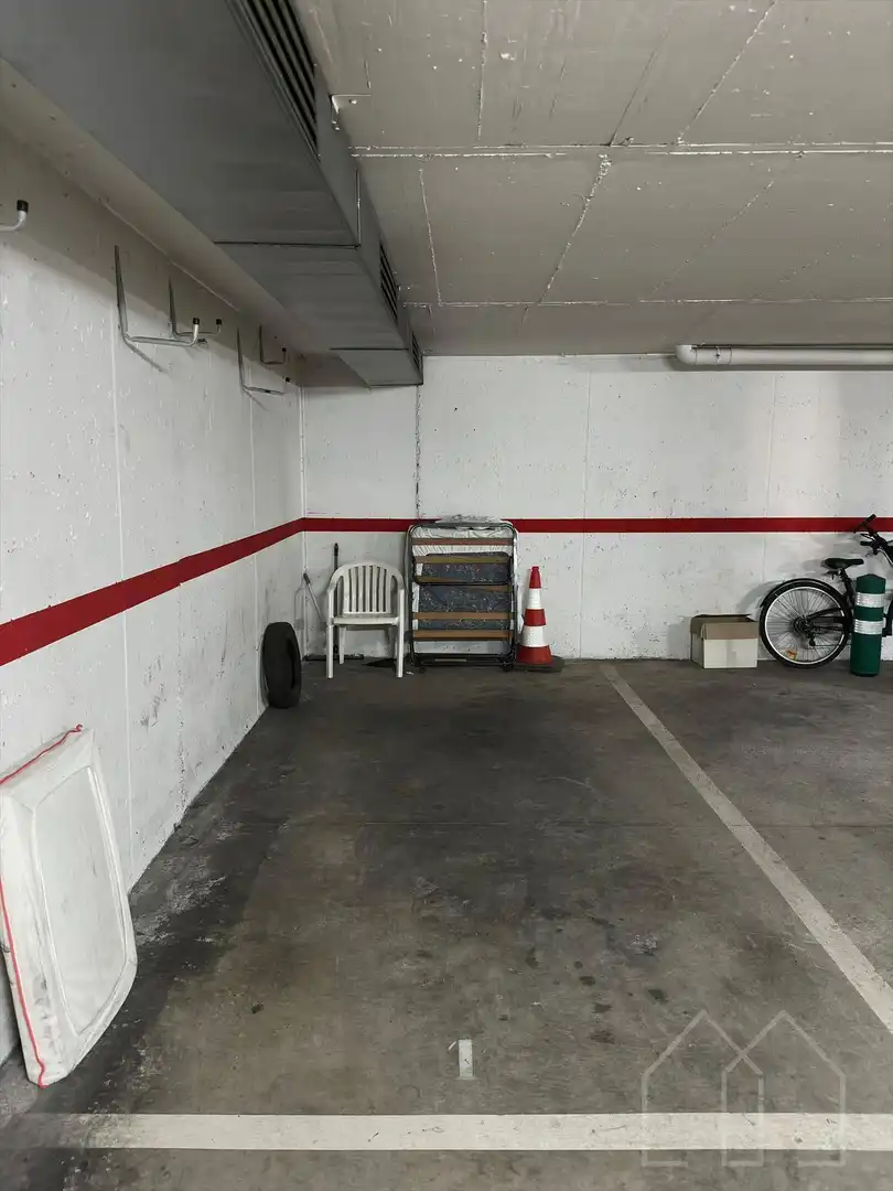 Parking of Flat for sale in Sant Feliu de Guíxols  with Air Conditioner, Heating and Terrace