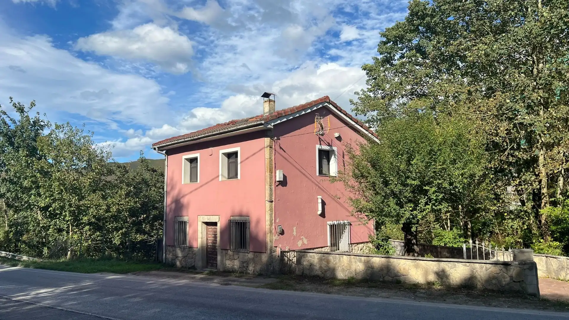 Vista exterior de Casa o chalet en venta en Cabrales con Jardín privado y Trastero