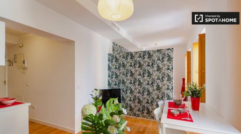 Foto 4 de Piso de alquiler en Puerta del Ángel, Madrid Capital