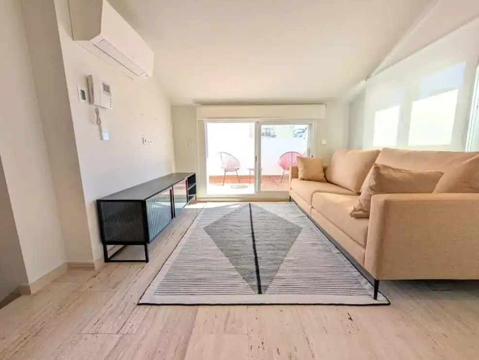 Sala d'estar de Dúplex en venda en Gandia amb Aire condicionat, Terrassa i Traster