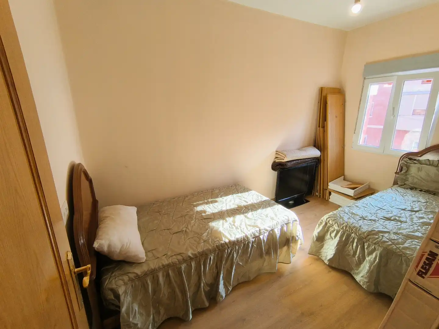 Bedroom of Flat for sale in Venta de Baños  with Heating, Terrace and Furnished