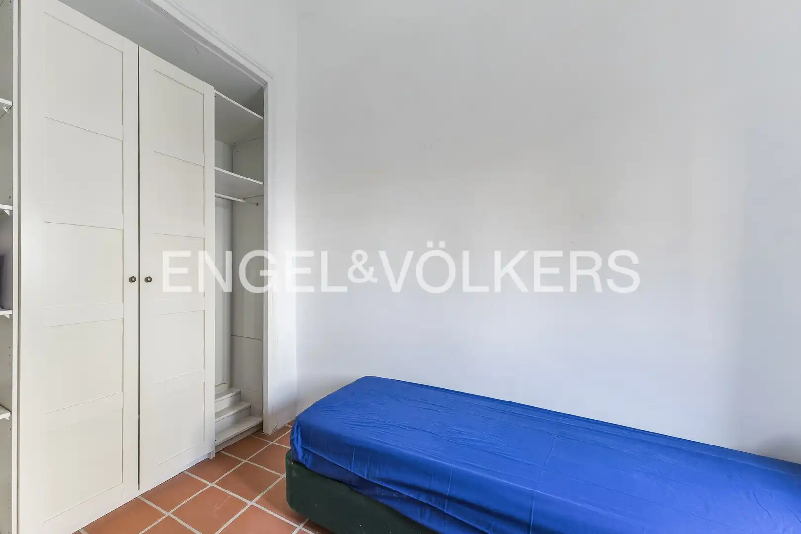 Casa adosada en venta en Cubelles con Calefacción y Balcón