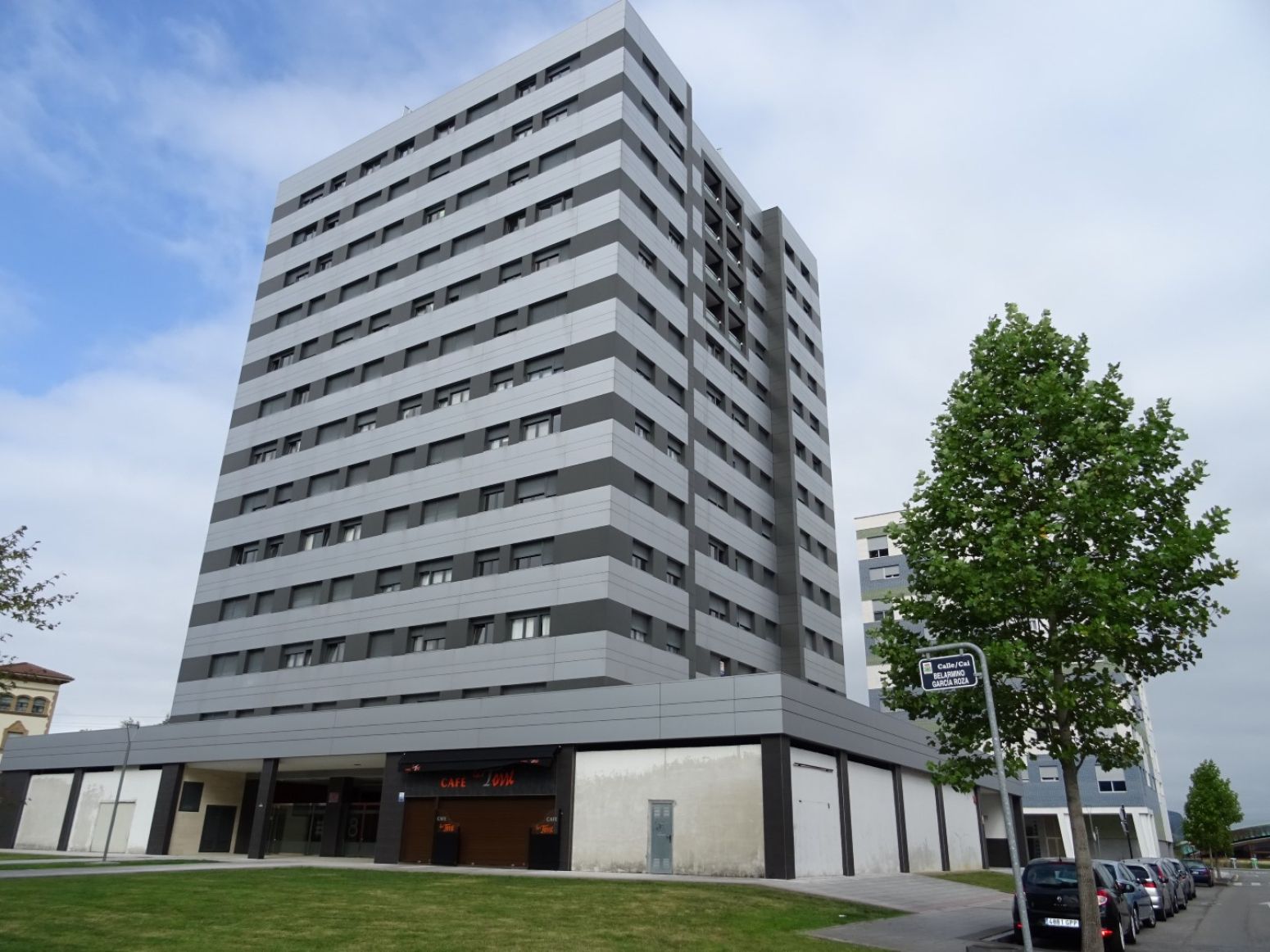 Exterior view of Box room for sale in Siero