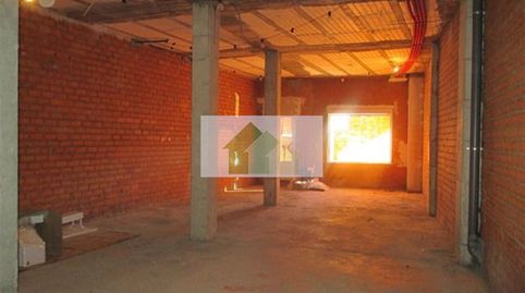 VENTA DE AMPLIO LOCAL COMERCIAL EN BRUTO. PUEBLA DE LA CALZADA, imatge 2