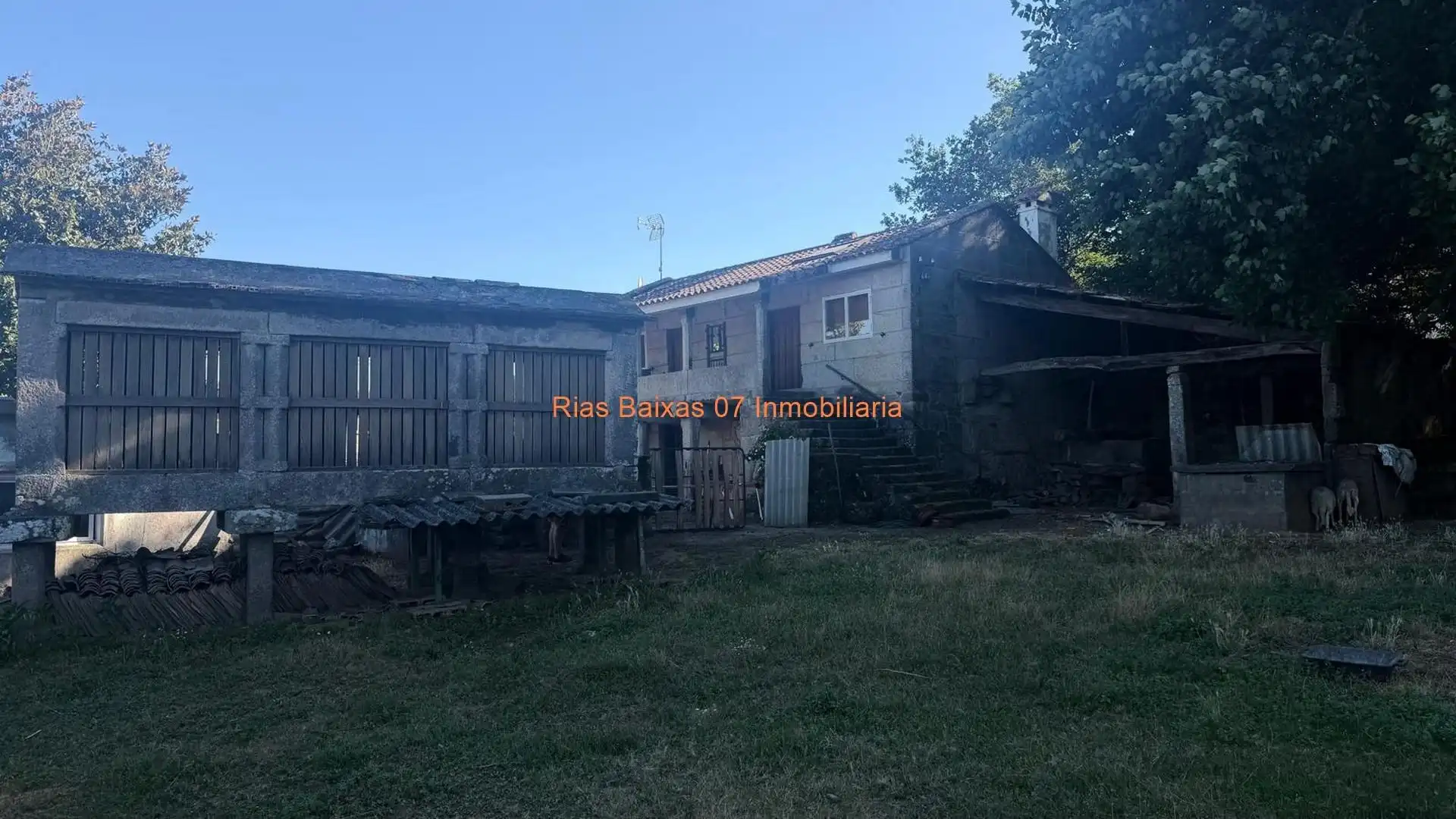 Casa o chalet en venta en Tui con Calefacción, Jardín privado y Terraza