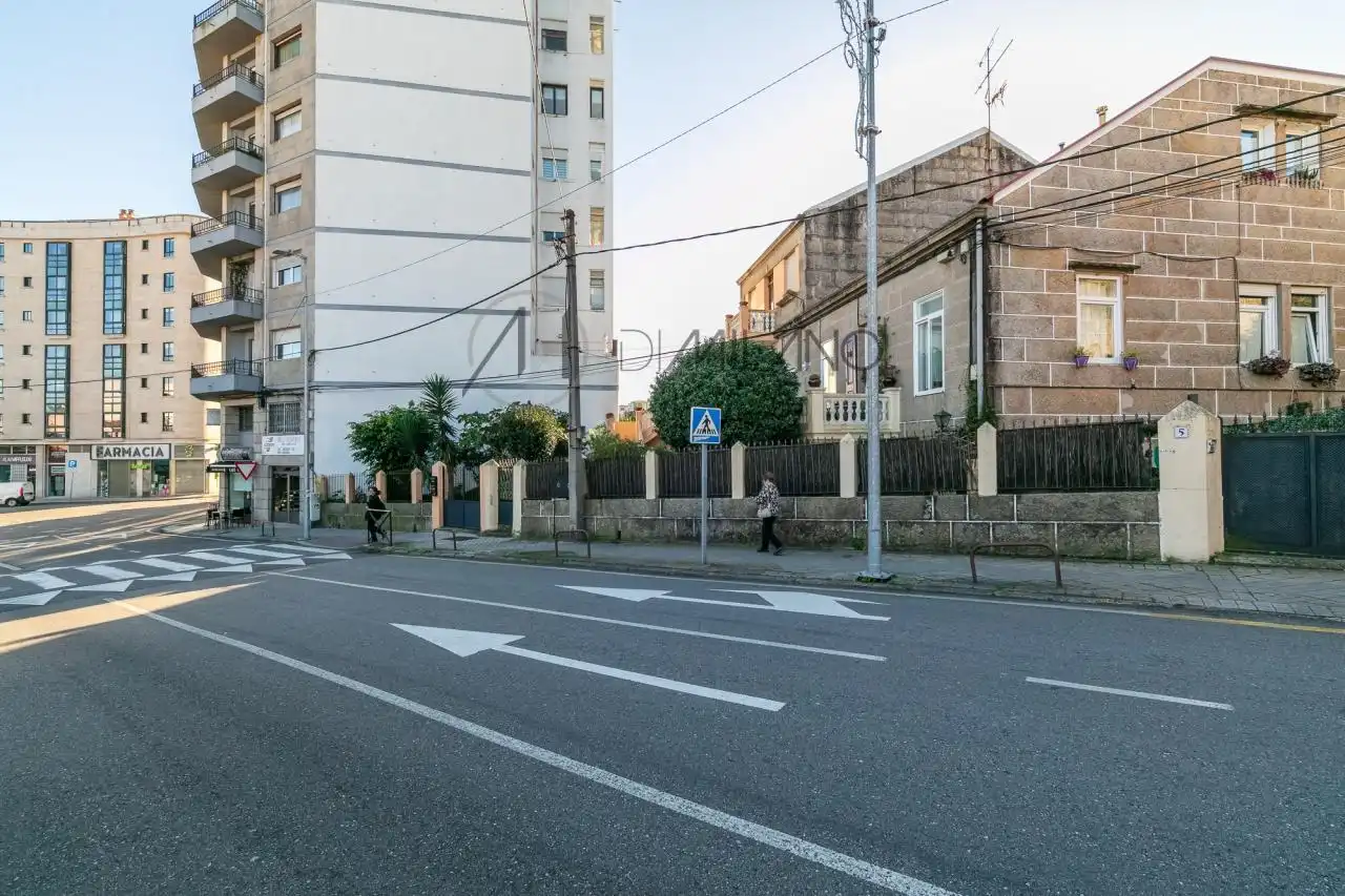 Exterior view of Houses for sale in Vigo   with Private garden