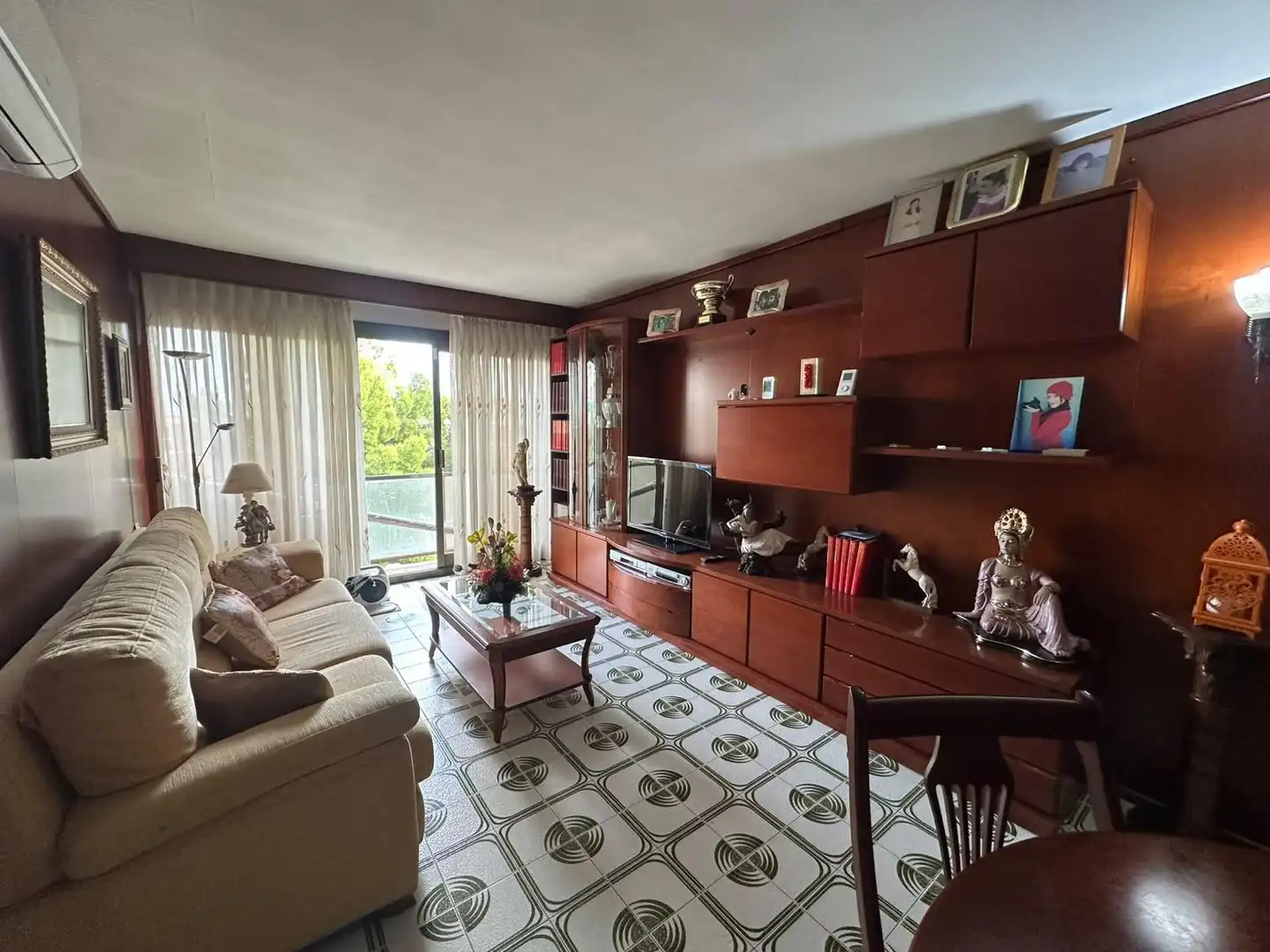 Apartament amb terrassa en venda a Carrer PUIG I CADAFALCH