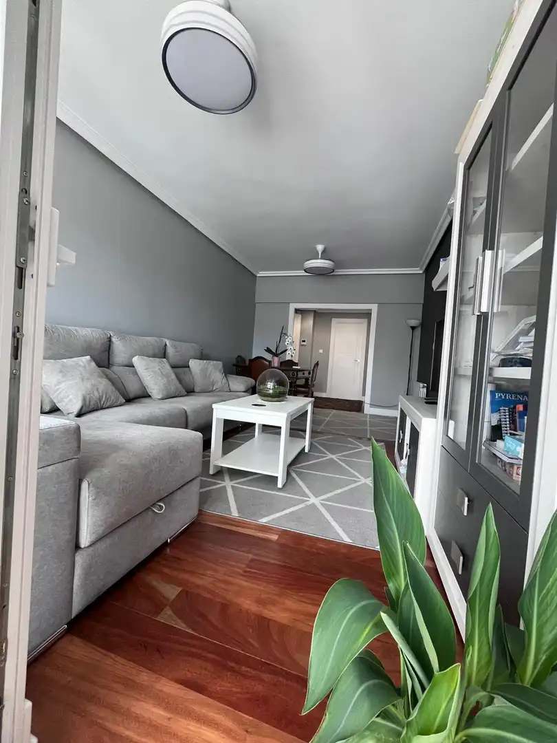 Piso con terraza en venta en Ibaiondo, imagen 21