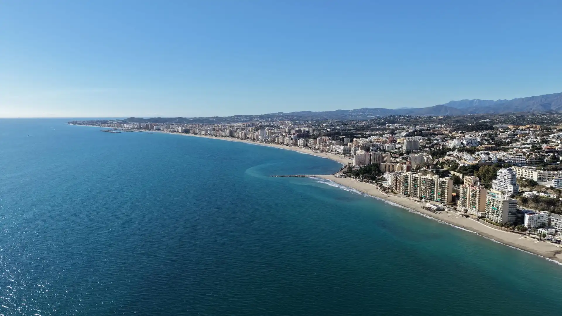Außenansicht von Dachboden zum Verkauf in Fuengirola mit Terrasse
