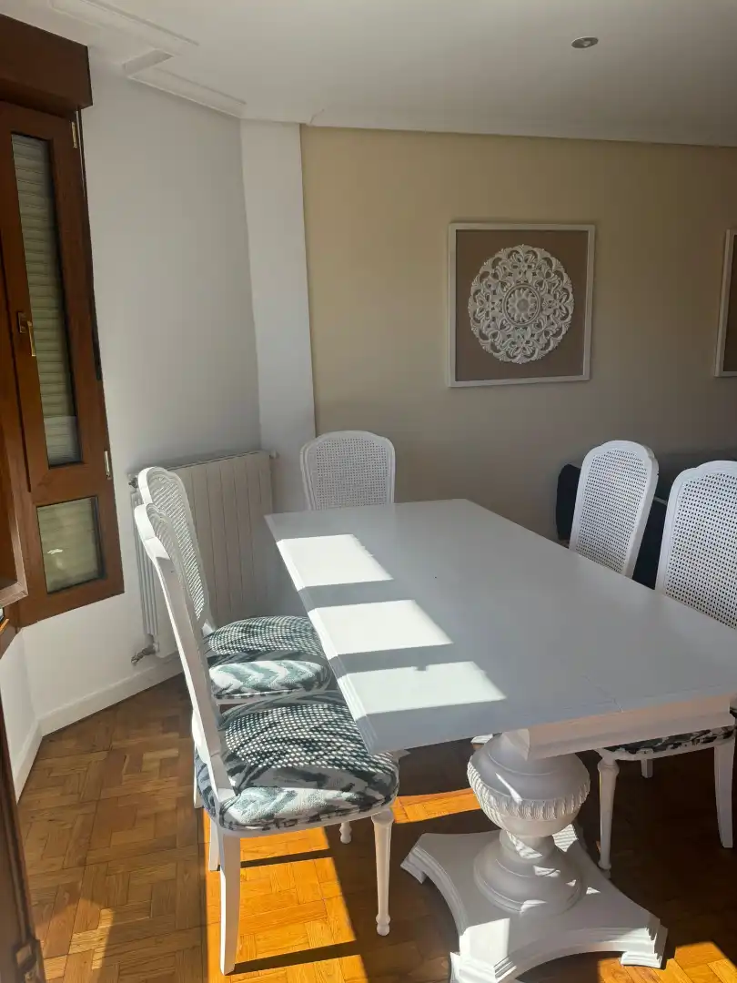 Flat for rent in Calle Valdenoja, Valdenoja