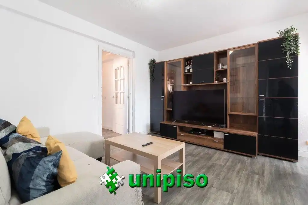 Sala d'estar de Pis en venda en Leganés amb Calefacció