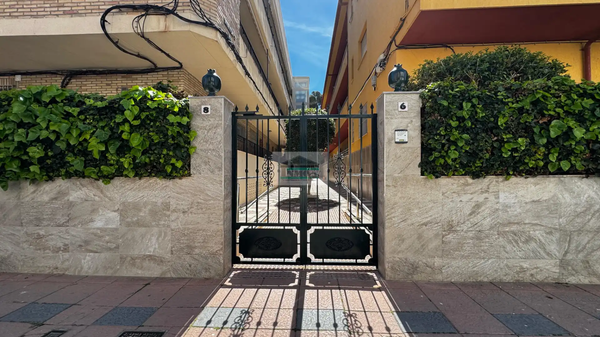 Appartamento con terrazza in vendita a Calle Geraneos 3, imagen 3