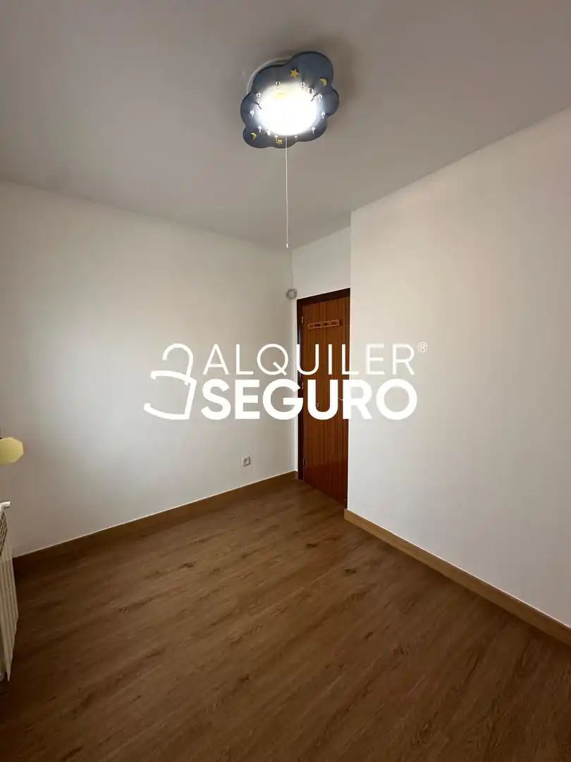Habitación de Piso de alquiler en Alcorcón con Aire acondicionado y Calefacción