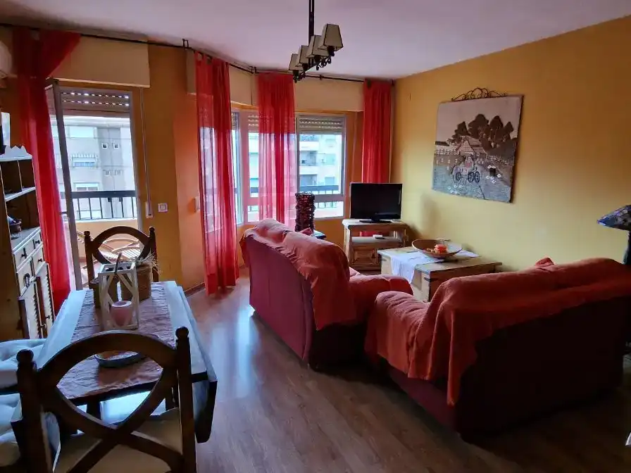 Sala de estar de Piso en venta en Linares con Aire acondicionado
