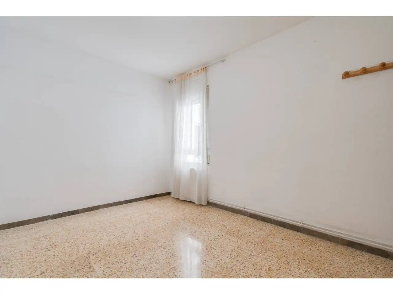Bedroom of Flat for sale in Terrassa  with Heating and Balcony