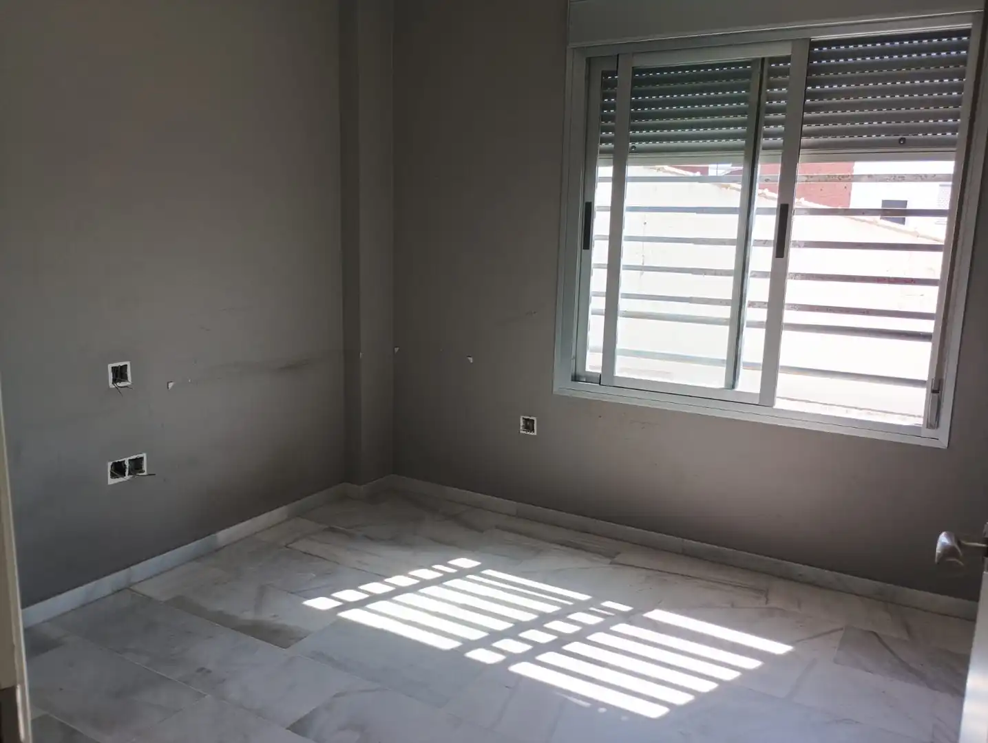 Habitación de Casa adosada en venta en Bollullos de la Mitación con Trastero