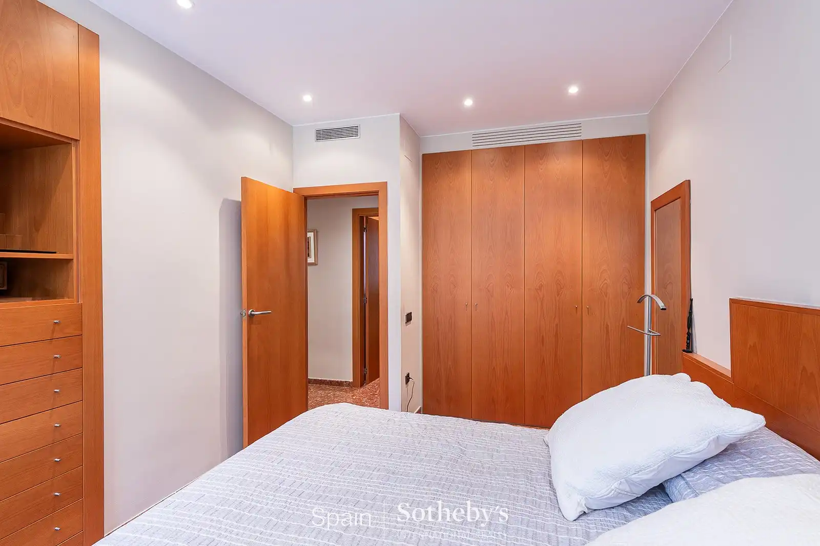 Bedroom of Houses for sale in Sant Pere de Ribes  with Air Conditioner, Heating and Private garden