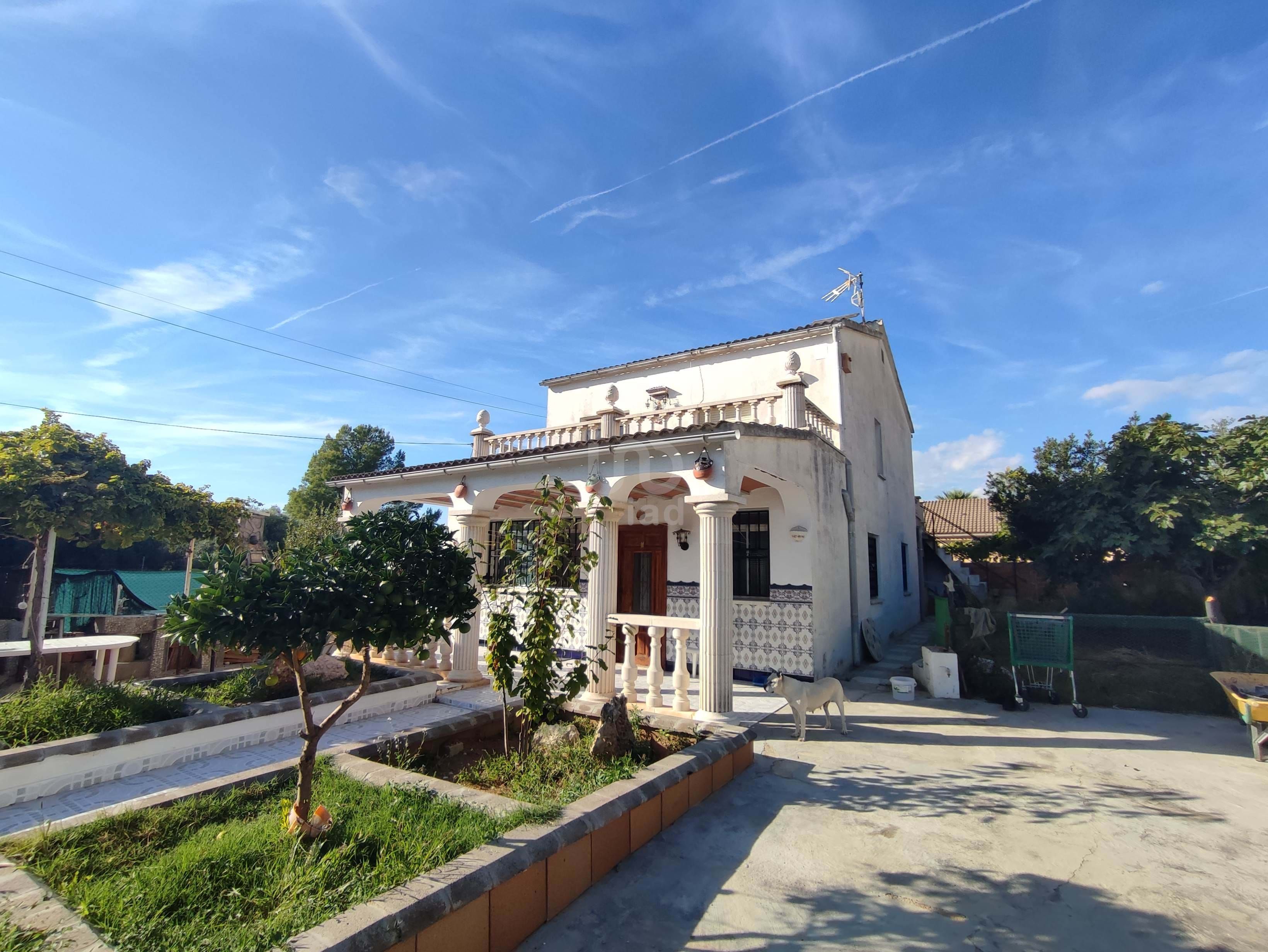 Vista exterior de Casa o xalet en venda en El Vendrell amb Terrassa i Piscina