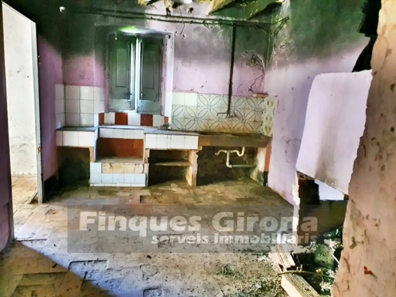 Houses for sale in Quart  with Private garden