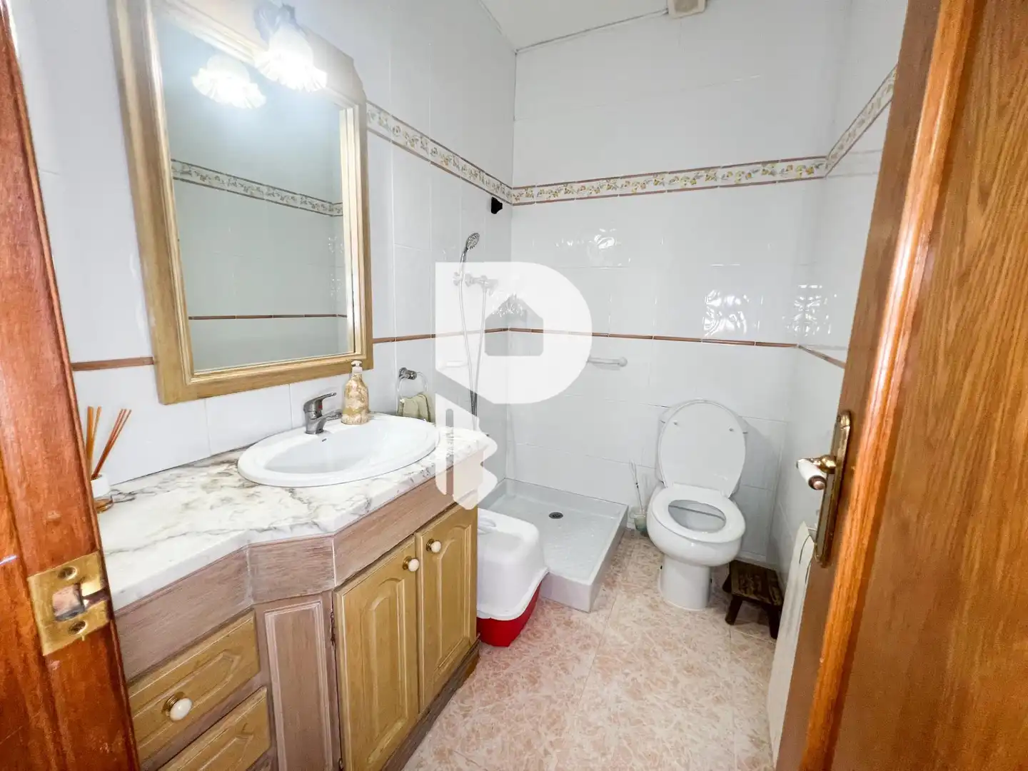 Baño de Casa o chalet en venta en Vallirana con Calefacción, Jardín privado y Terraza