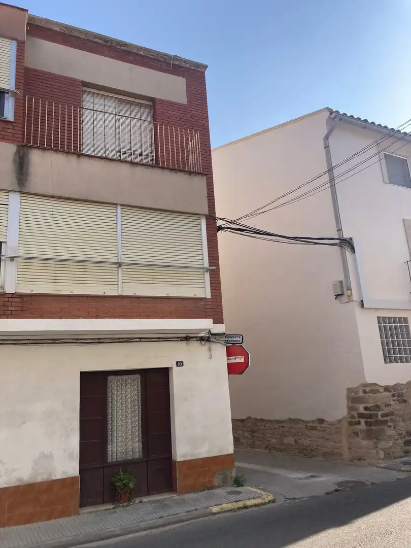Vista exterior de Casa o xalet en venda en Vilanova de Bellpuig amb Calefacció, Terrassa i Moblat