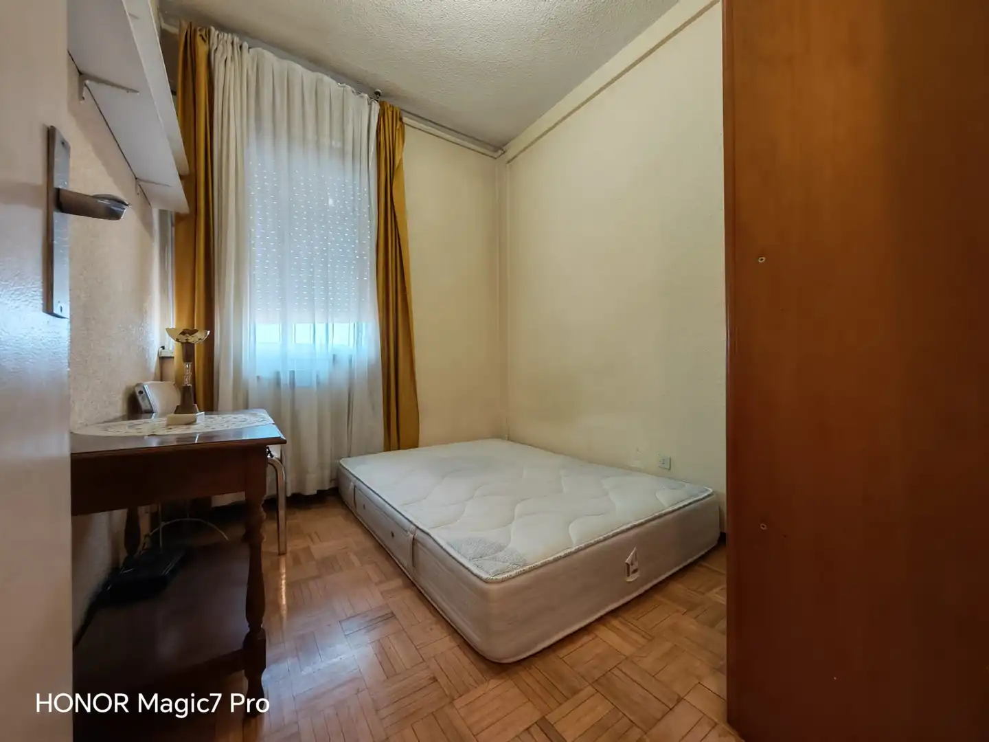 Habitación de Piso en venta en Madrid con Parquet, Terraza y Trastero