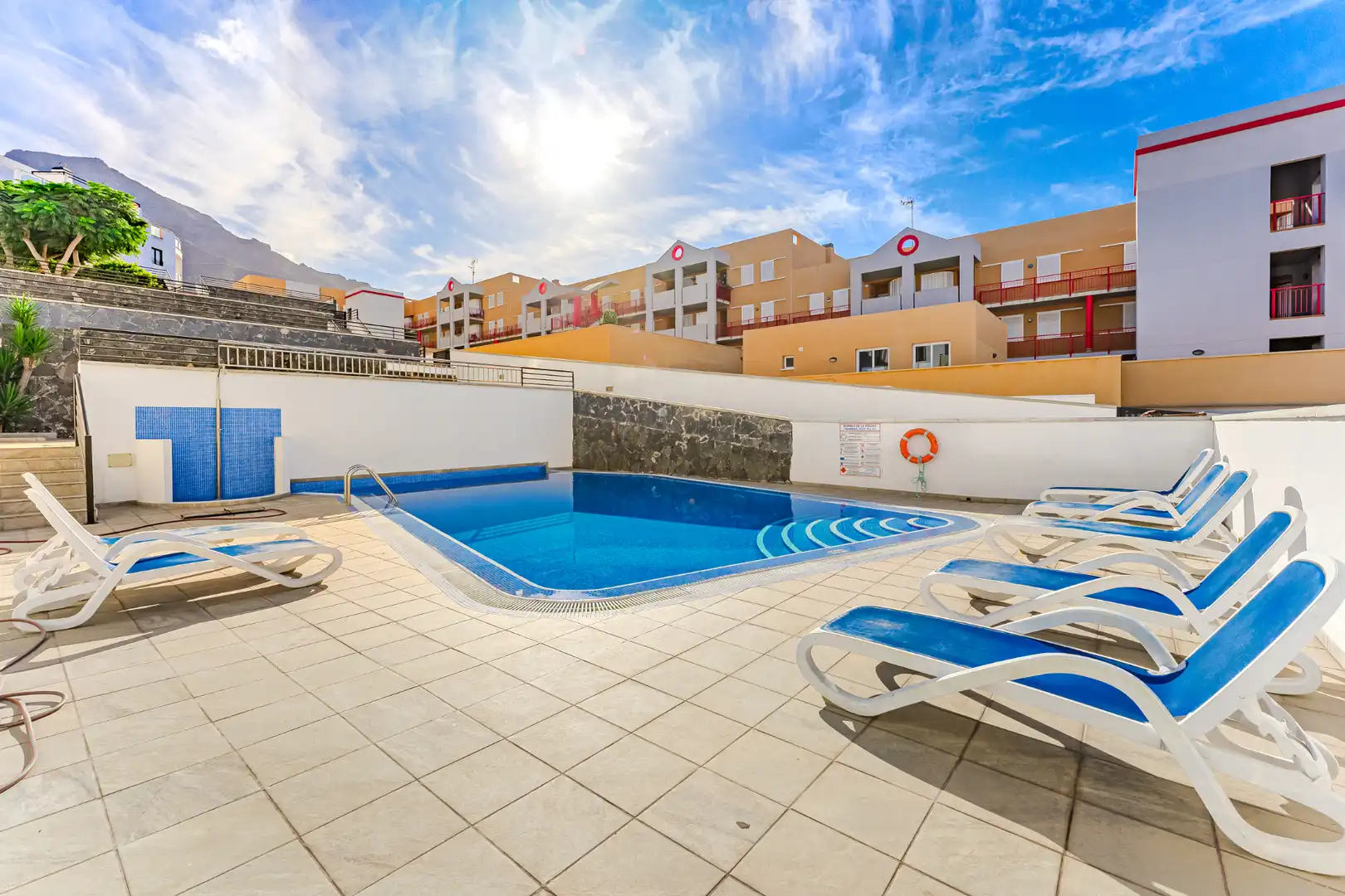 Schwimmbecken von Wohnung zum Verkauf in Adeje mit Klimaanlage, Terrasse und Möbliert