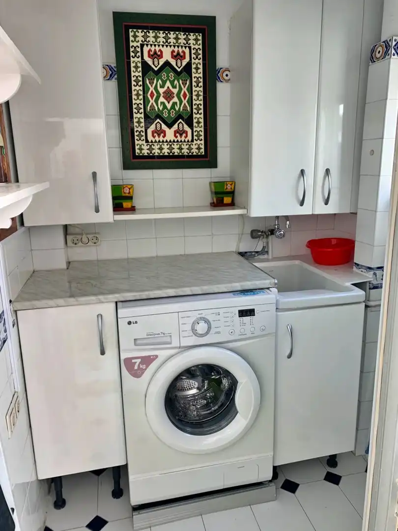 Cocina de Piso de alquiler en Málaga con Aire acondicionado, Calefacción y Amueblado
