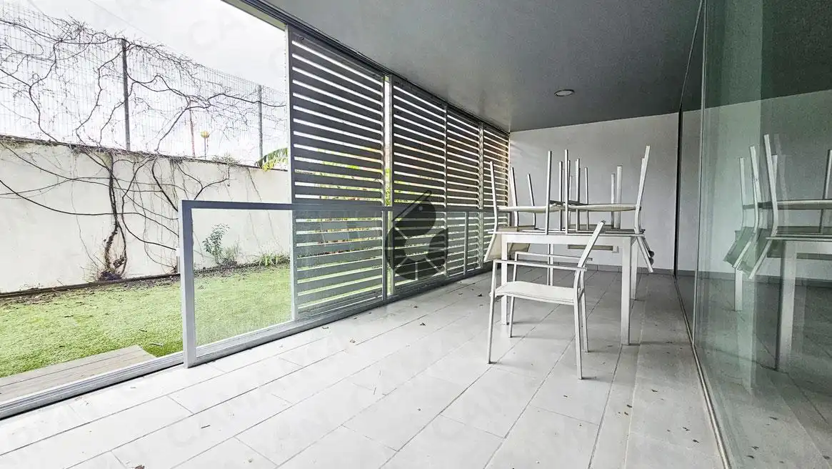 Terraza de Piso en venta en Mairena del Aljarafe con Aire acondicionado, Trastero y Piscina comunitaria
