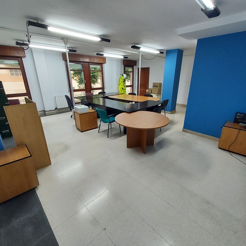 Office for sale in Abadiño   with Heating and Furnished