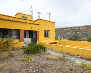 Vista exterior de Casa o xalet en venda en Las Palmas de Gran Canaria amb Jardí privat, Terrassa i Traster