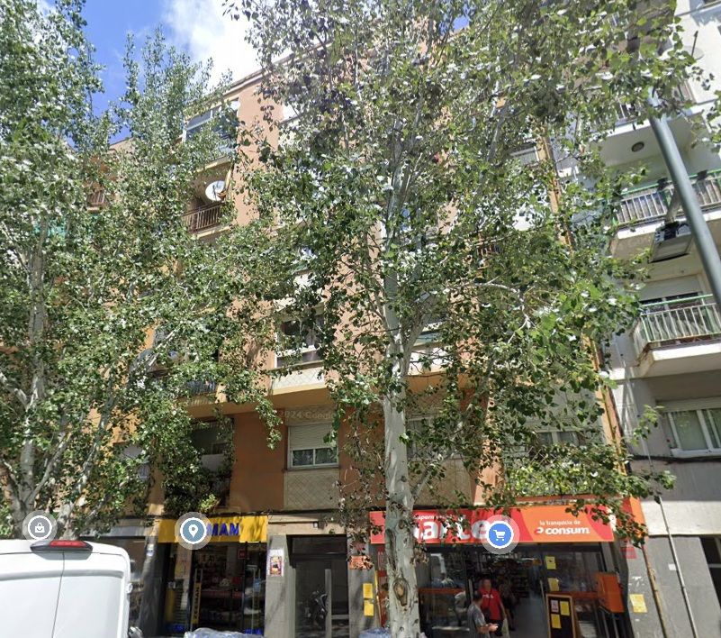 Vista exterior de Pis en venda en Martorell