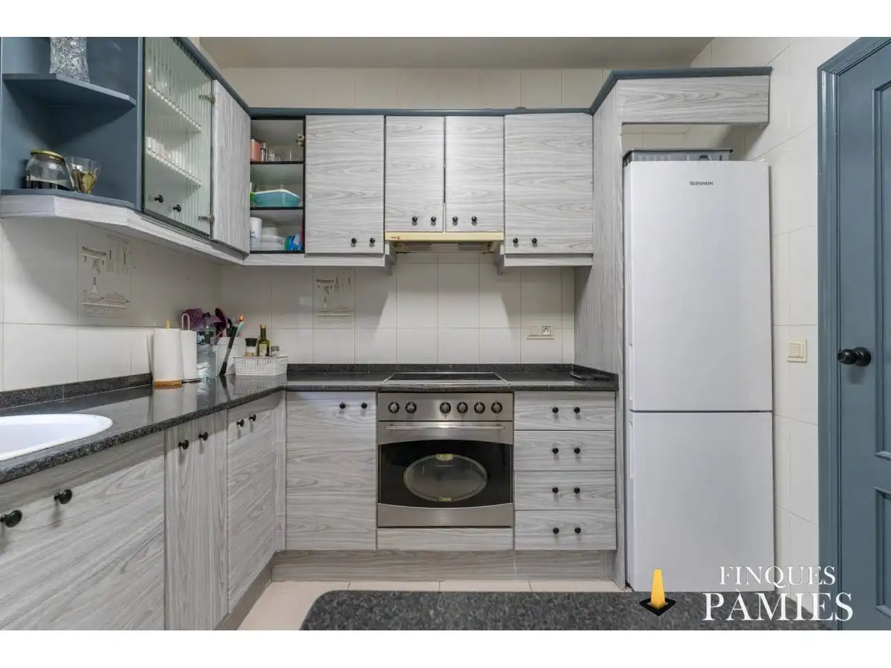 Cocina de Finca rústica en venta en Reus con Aire acondicionado, Calefacción y Jardín privado