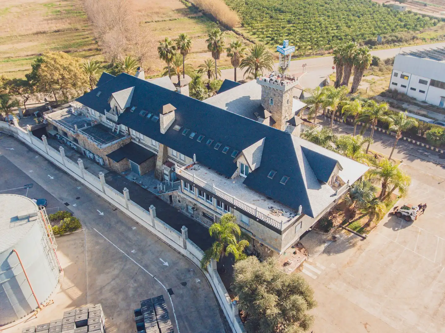 Vista exterior de Edificio en venta en Sollana con Piscina comunitaria