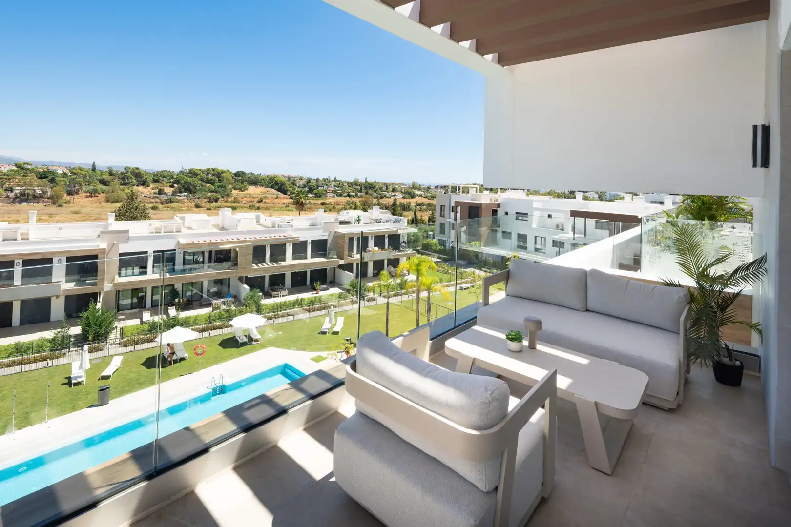 Penthouse with balcony for sale in Estepona Pueblo, imagen 28