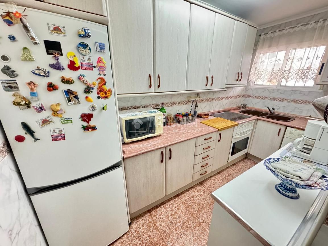 Cuina de Pis en venda en Pinto amb Aire condicionat, Calefacció i Terrassa