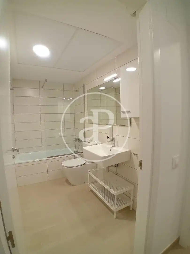 Baño de Piso de alquiler en La Orotava con Aire acondicionado, Calefacción y Amueblado