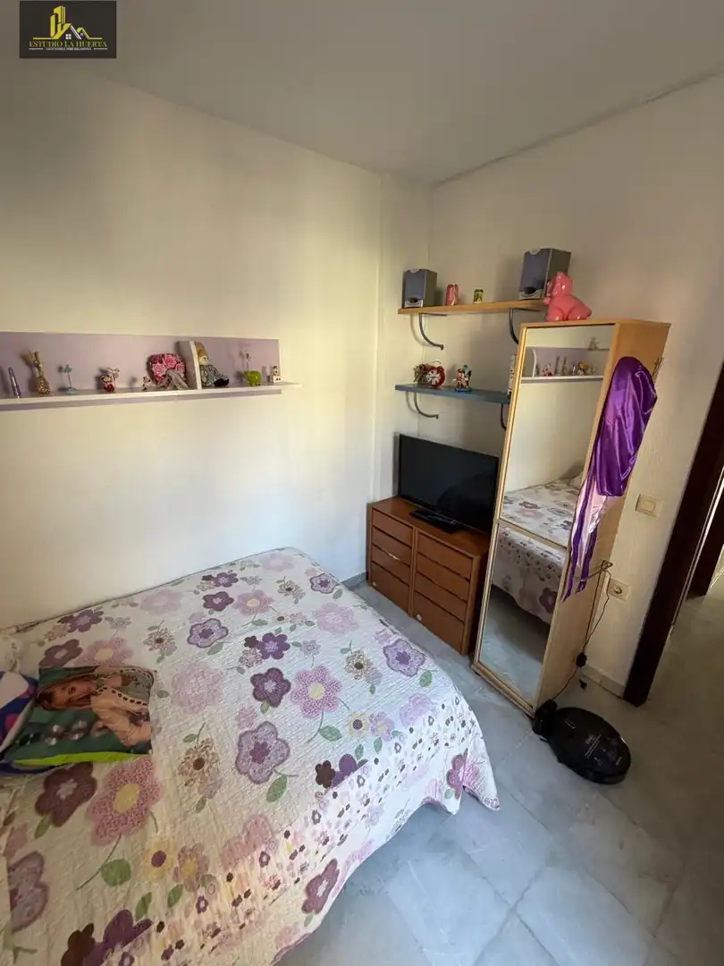 Bedroom of Houses for sale in Jerez de la Frontera