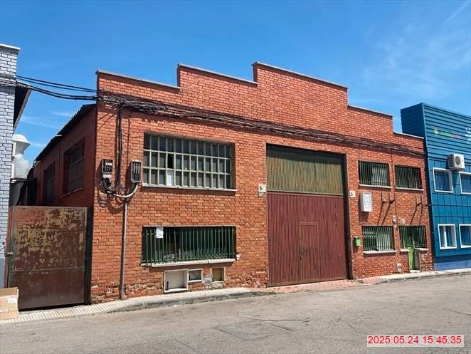 Exterior view of Industrial buildings for sale in Humanes de Madrid
