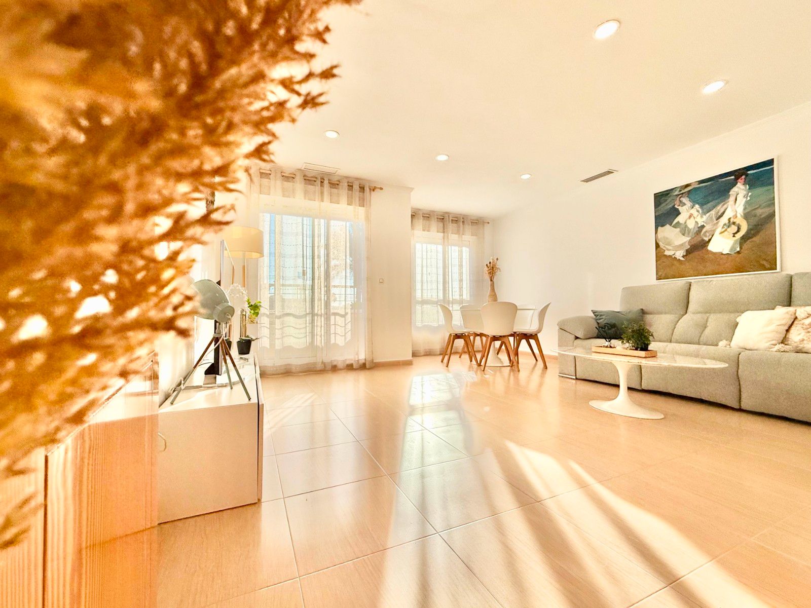 Sala d'estar de Àtic en venda en San Pedro del Pinatar amb Aire condicionat, Jardí privat i Terrassa